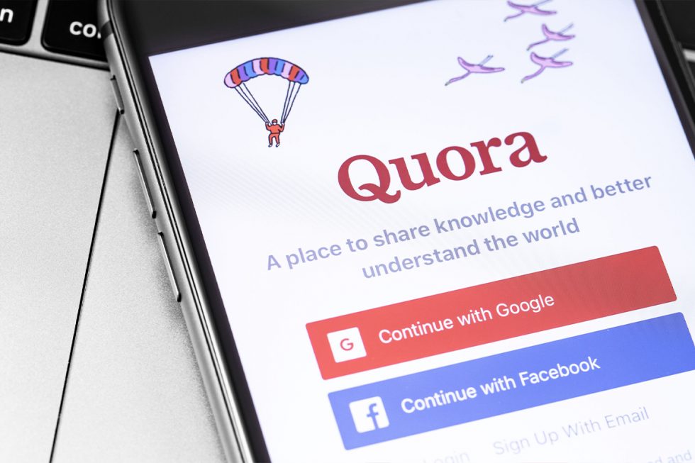 Social Media Apps for Discussion